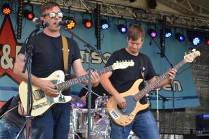 Stagediving Elephants