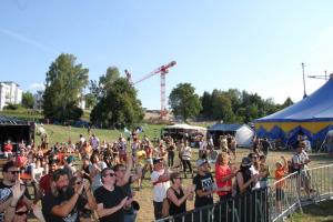 Stagediving Elephants