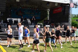 Long Shirt Dudes feat, Circus Circuli